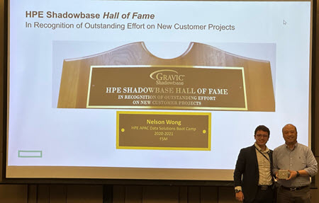 Paden H. awarding Nelson Wong SB HOF 20 Award