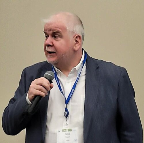 Neil Davis, Global Sales Manager of HPE NonStop, presents at N2TUG.